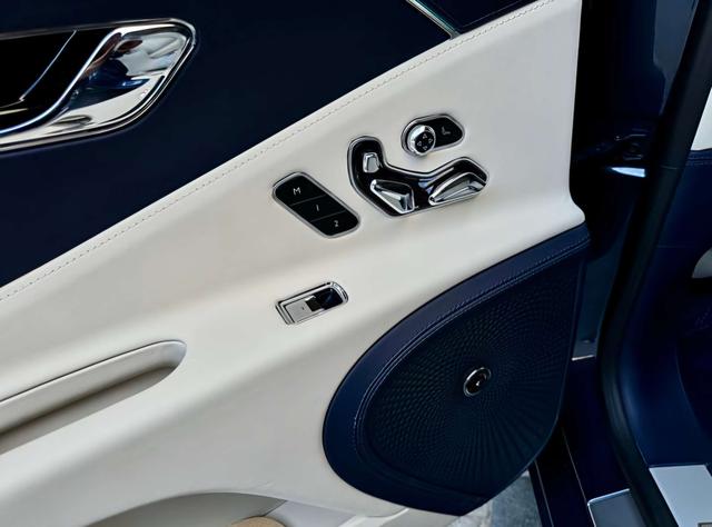 Bentley Fei Chi 2022 thumb 9