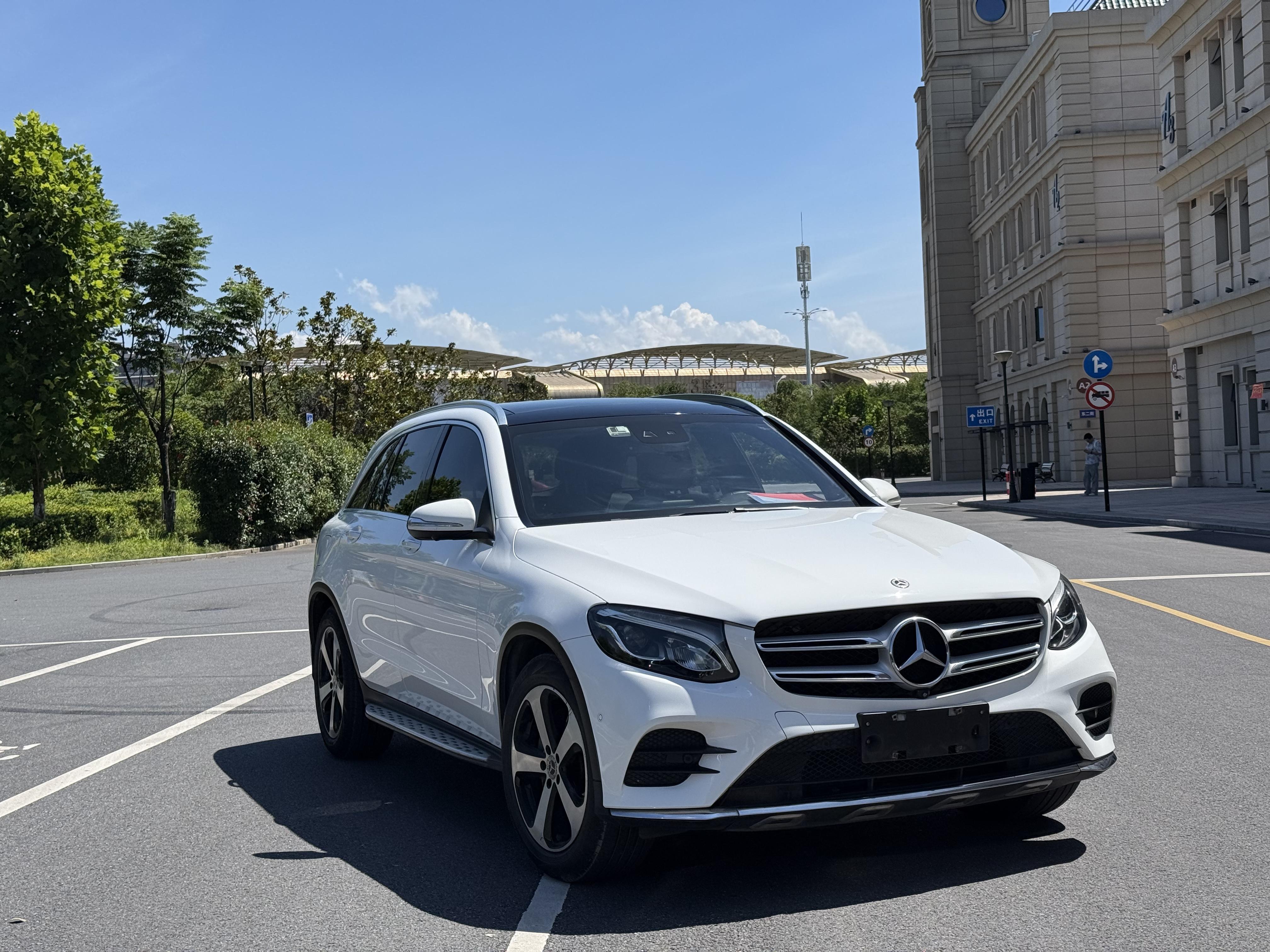 Mercedes-Benz GLC 2019 thumb 12
