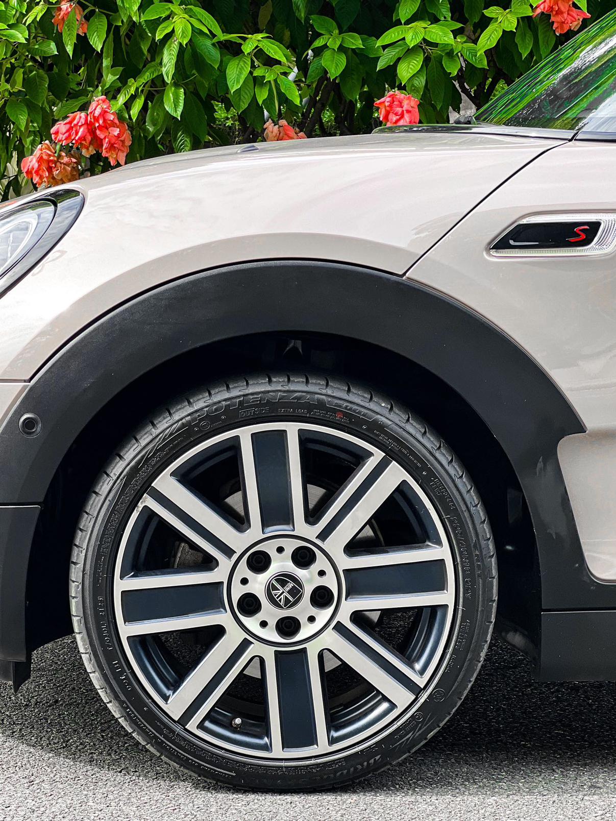 Mini Clubman 2023 thumb 11
