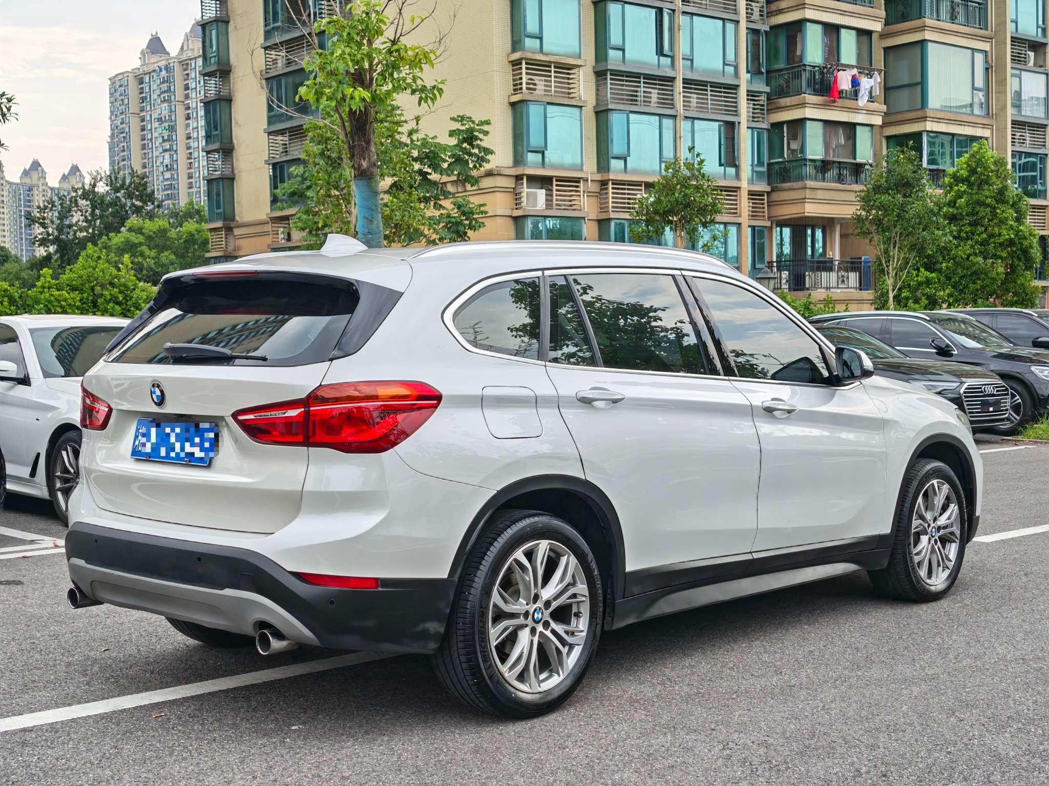 BMW X1 2019 thumb 4