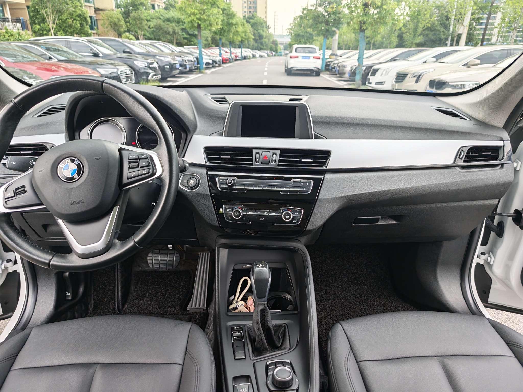 BMW X1 2019 thumb 5