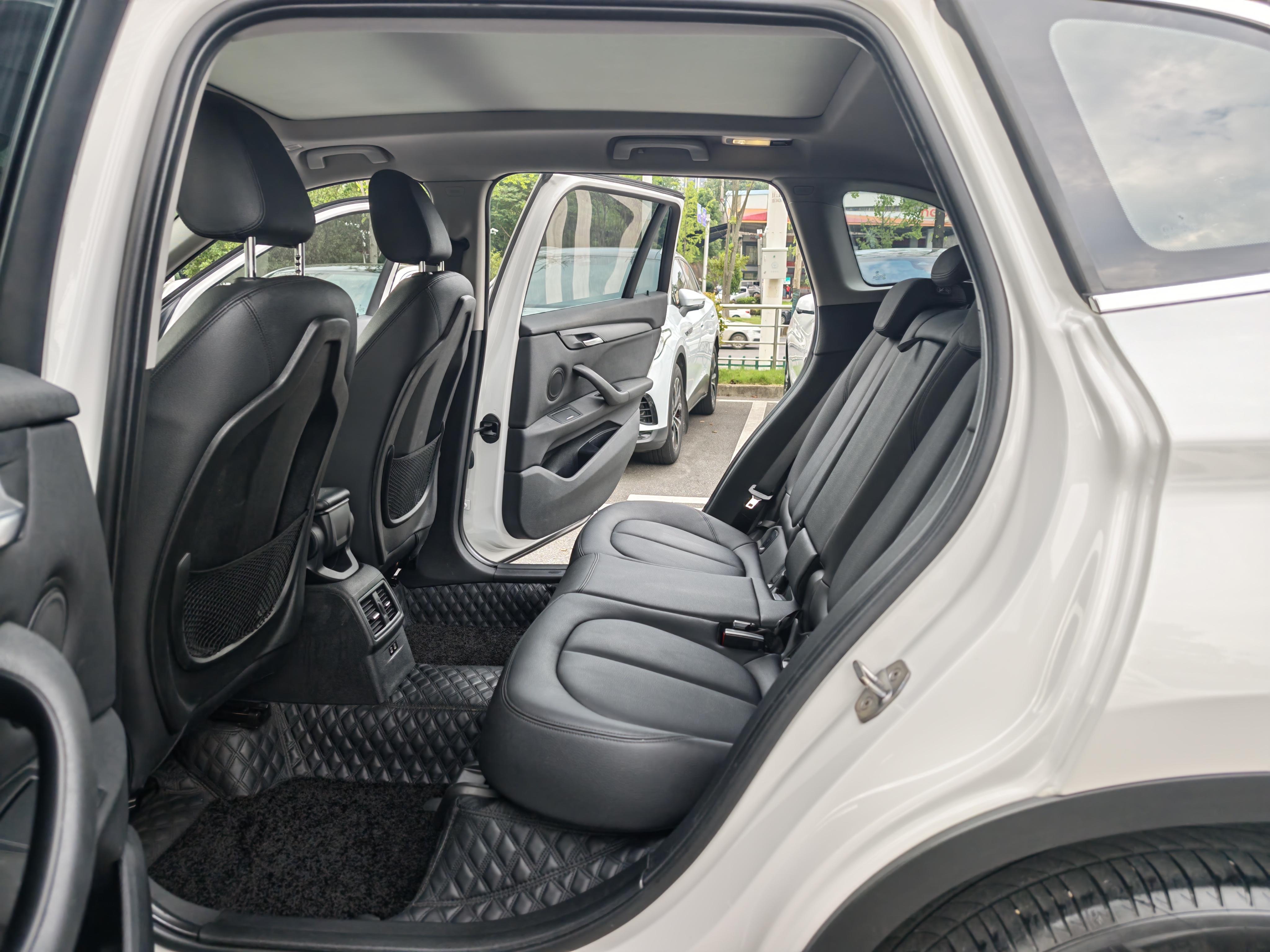 BMW X1 2019 thumb 7