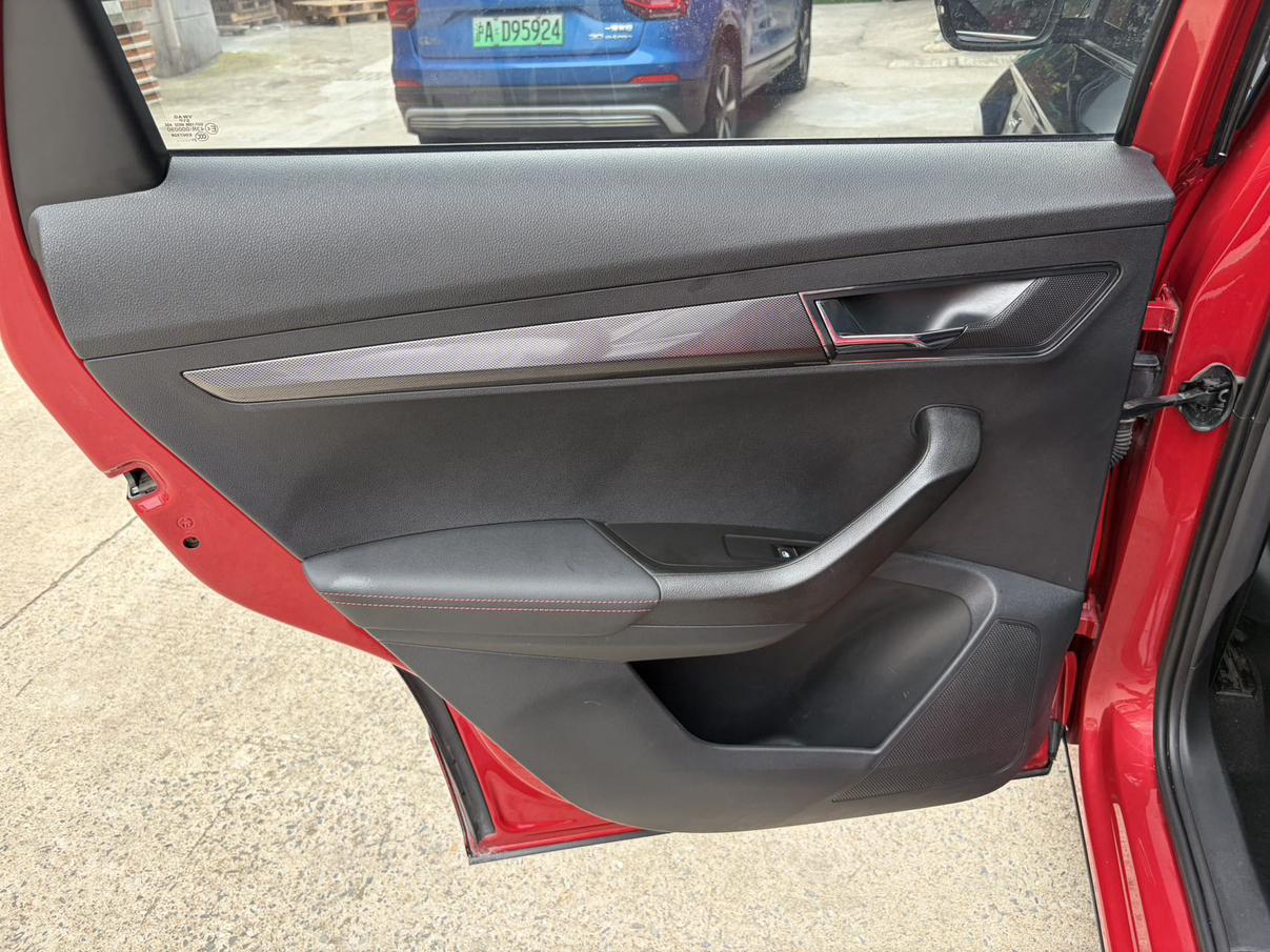 Skoda Ke Luo Ke 2022 thumb 10