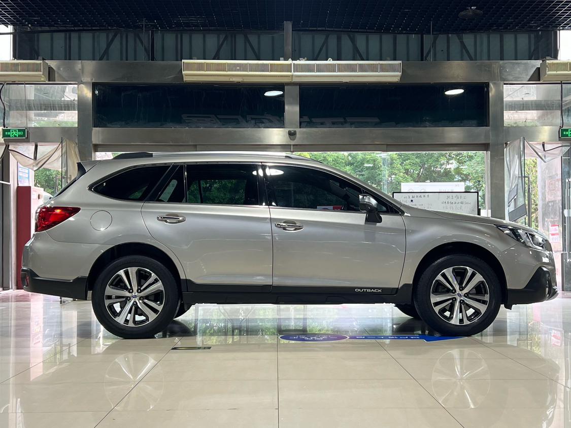 Subaru Outback 2020 thumb 5