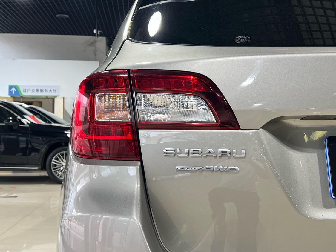 Subaru Outback 2020 thumb 7