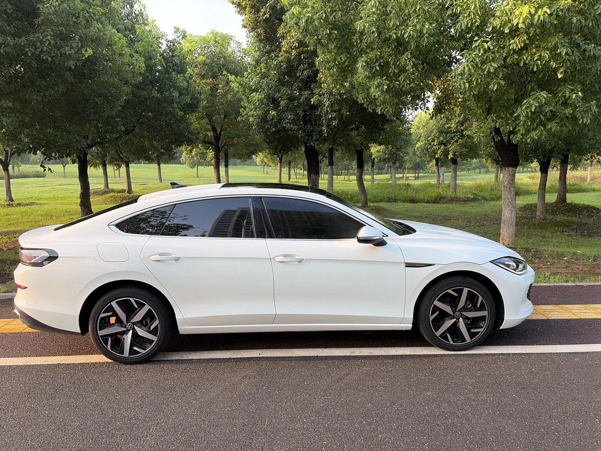 Volkswagen Lamando 2023 thumb 6