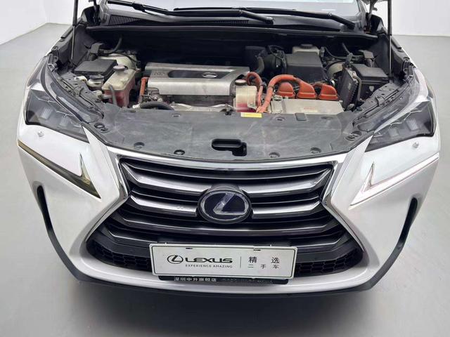Lexus NX 2015 thumb 2