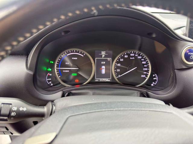 Lexus NX 2015 thumb 9