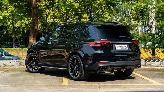Mercedes-Benz GLE AMG 2023 thumb 3