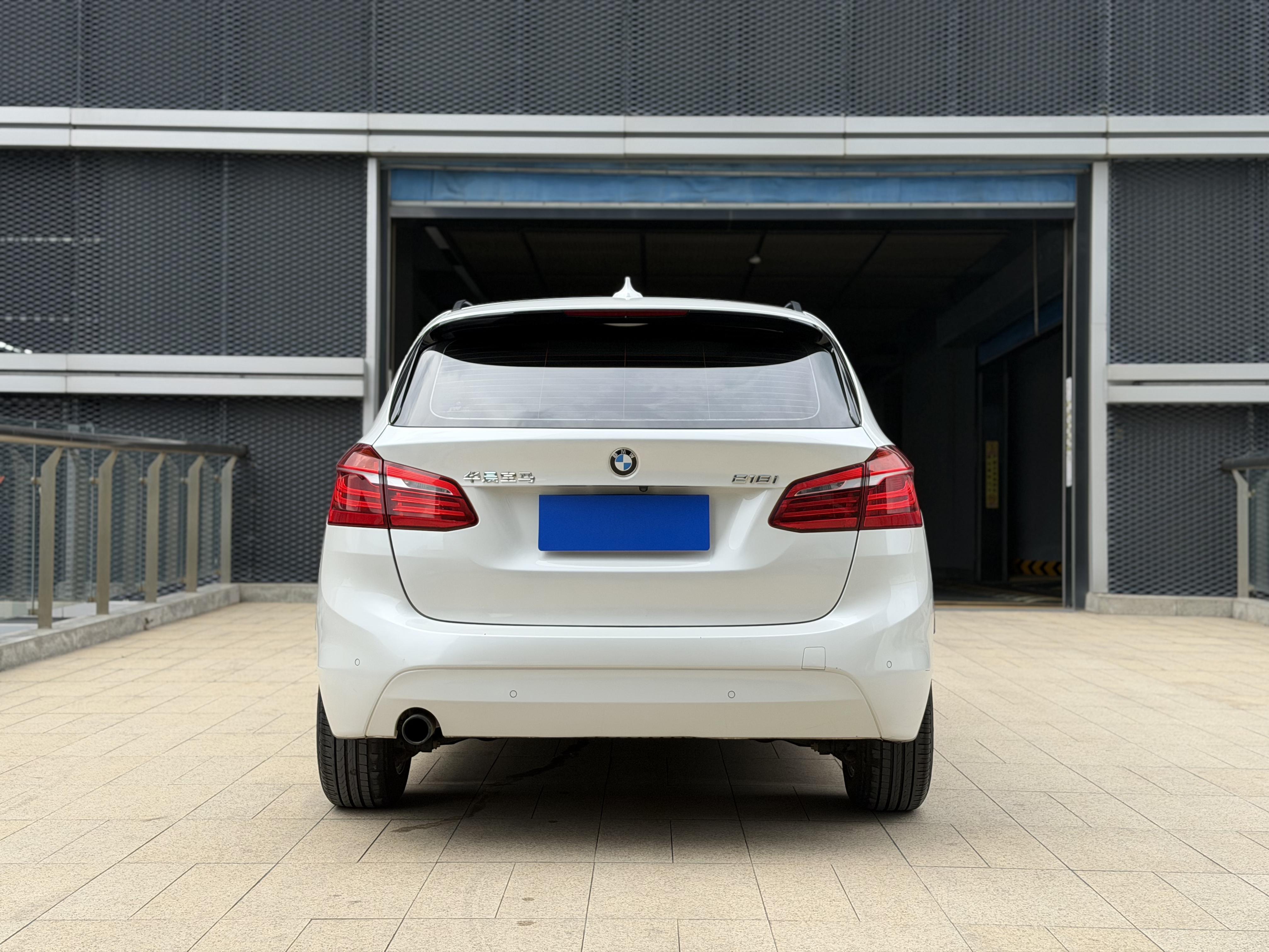 BMW 2 серии Active Tourer 2016 thumb 3