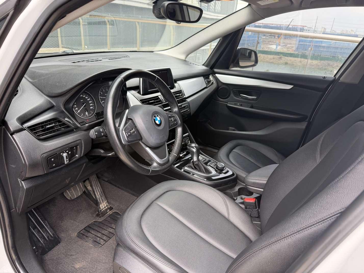 BMW 2 серии Active Tourer 2016 thumb 7