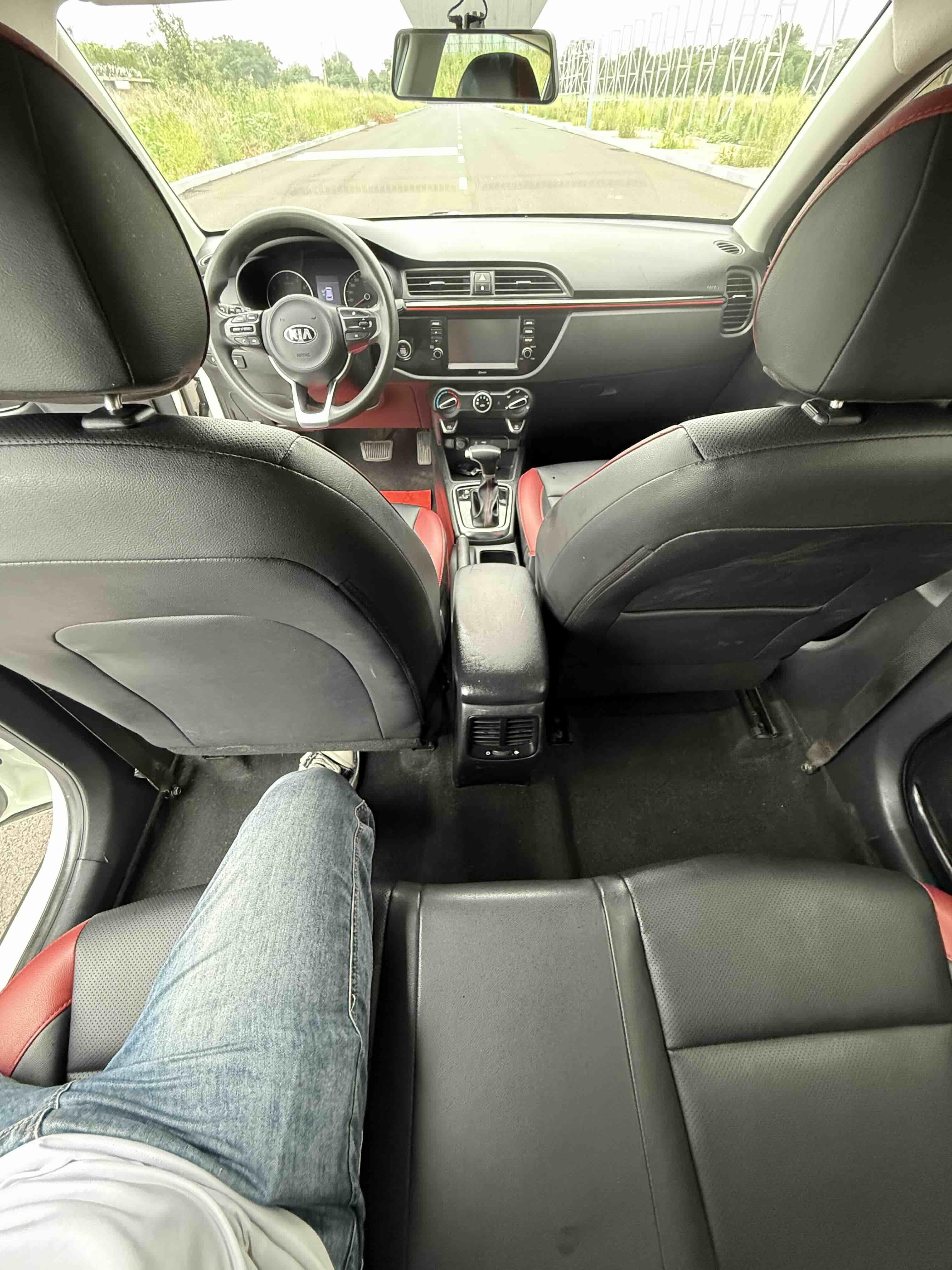 Kia Rio 2017 thumb 5