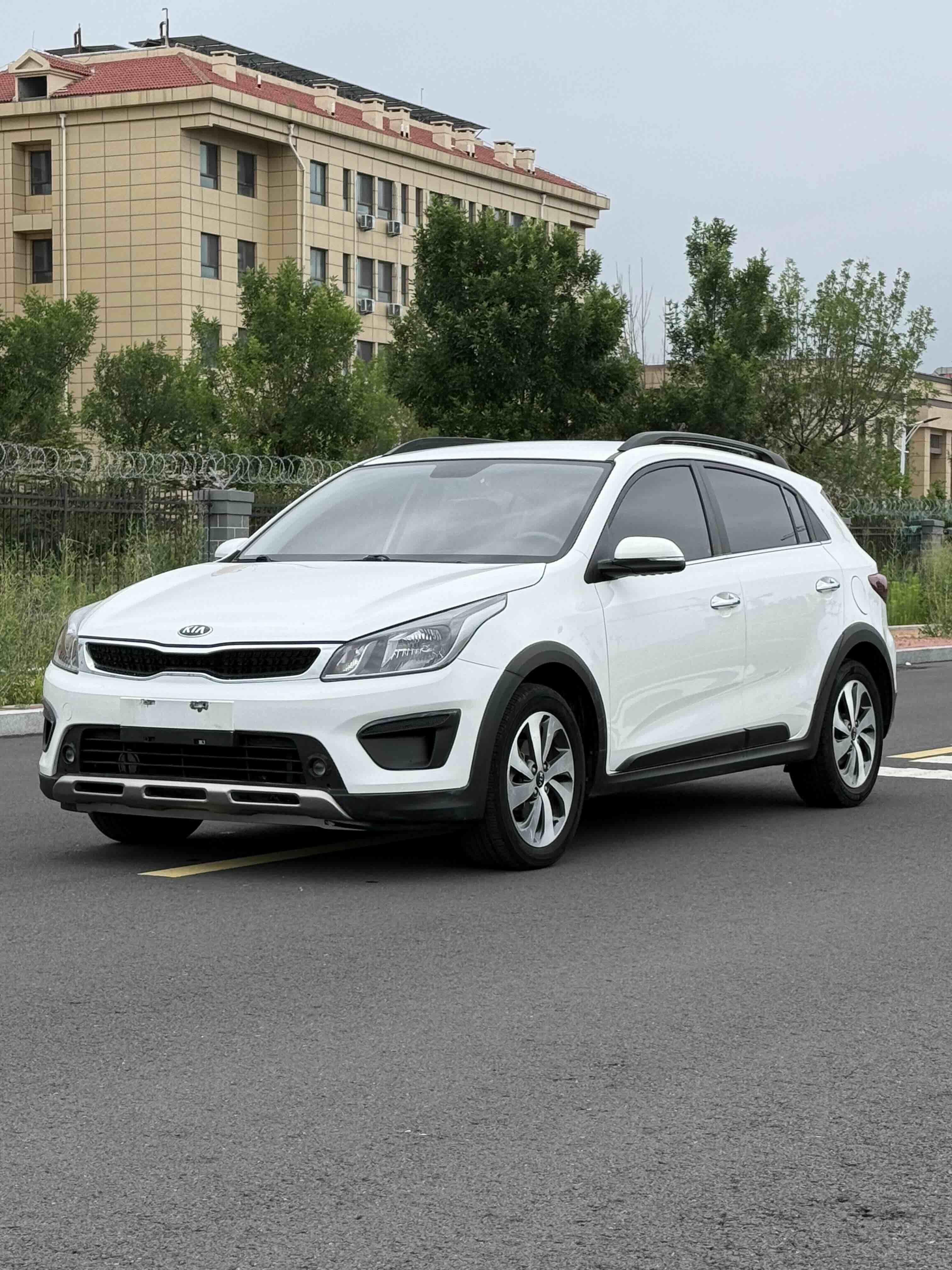 Kia Rio 2017 thumb 8