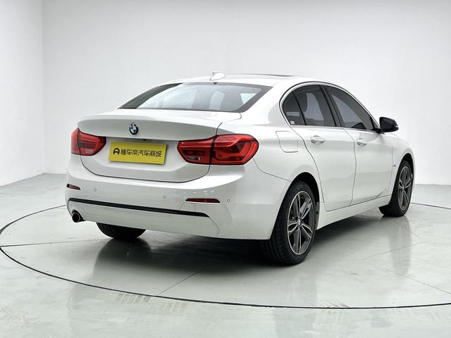 BMW 1 серии 2018 thumb 5