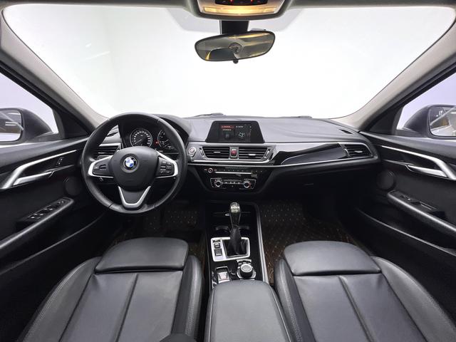 BMW 1 серии 2018 thumb 12