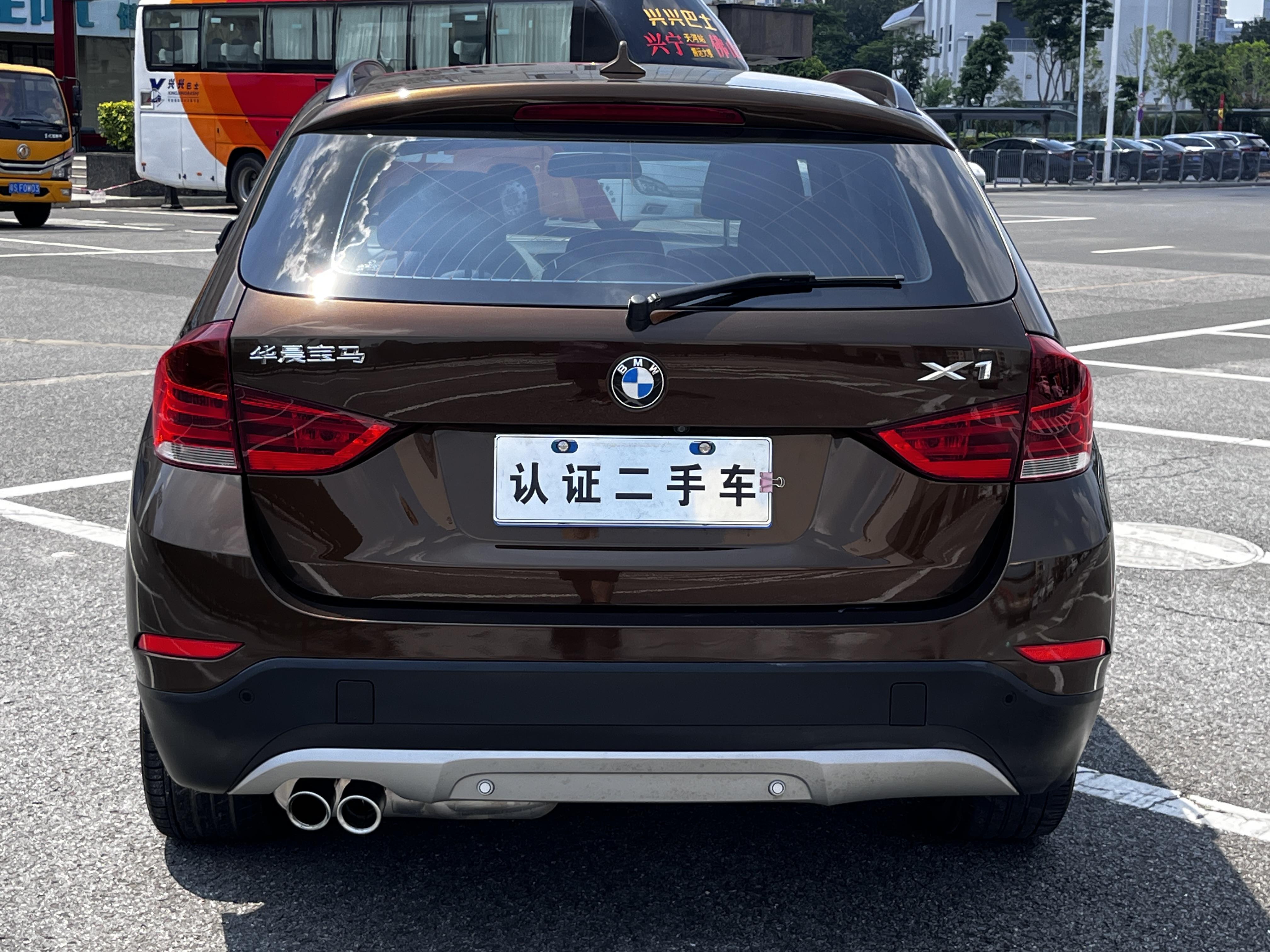 BMW X1 2015 thumb 4