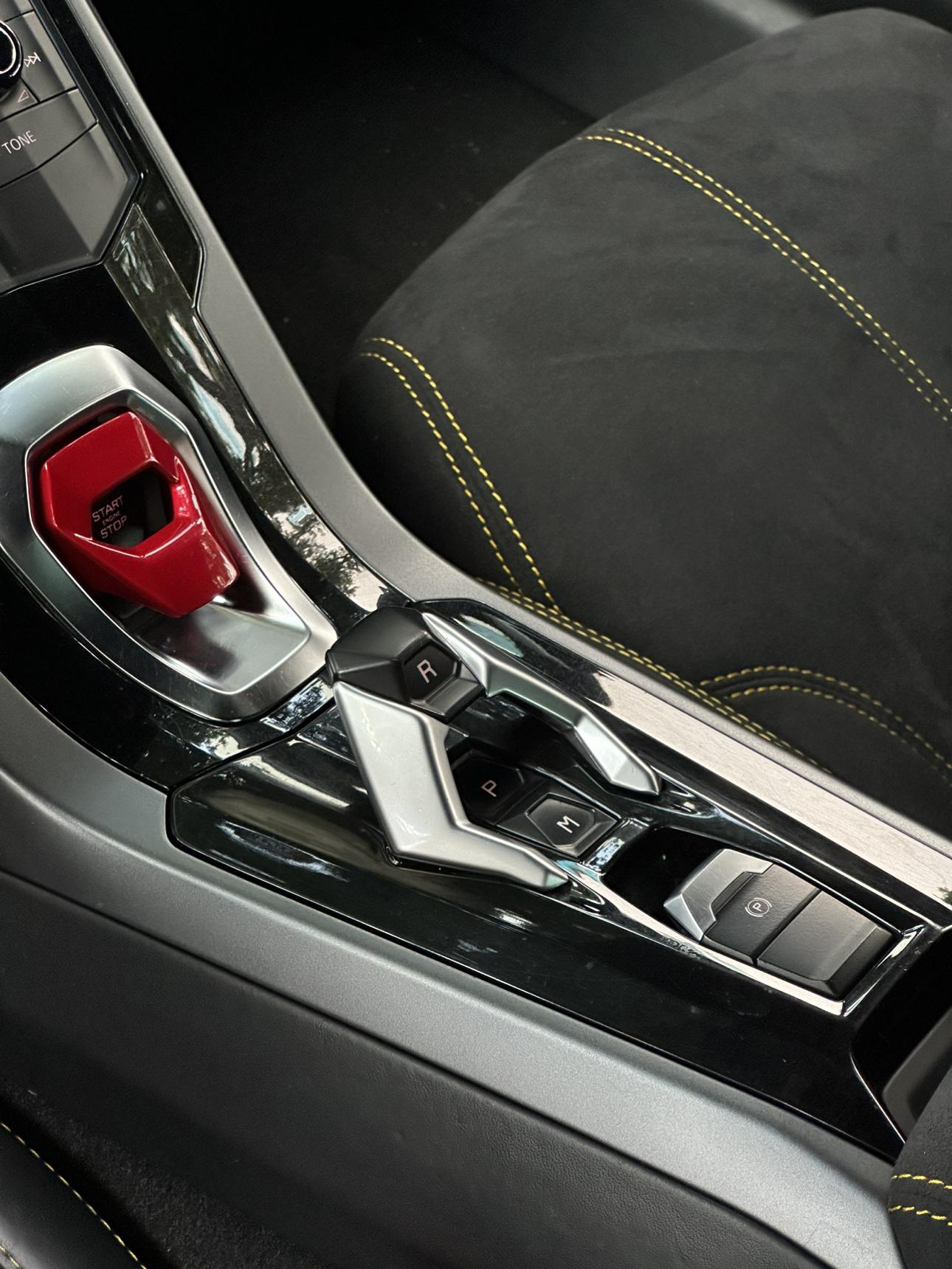 Lamborghini Huracán 2014 thumb 7