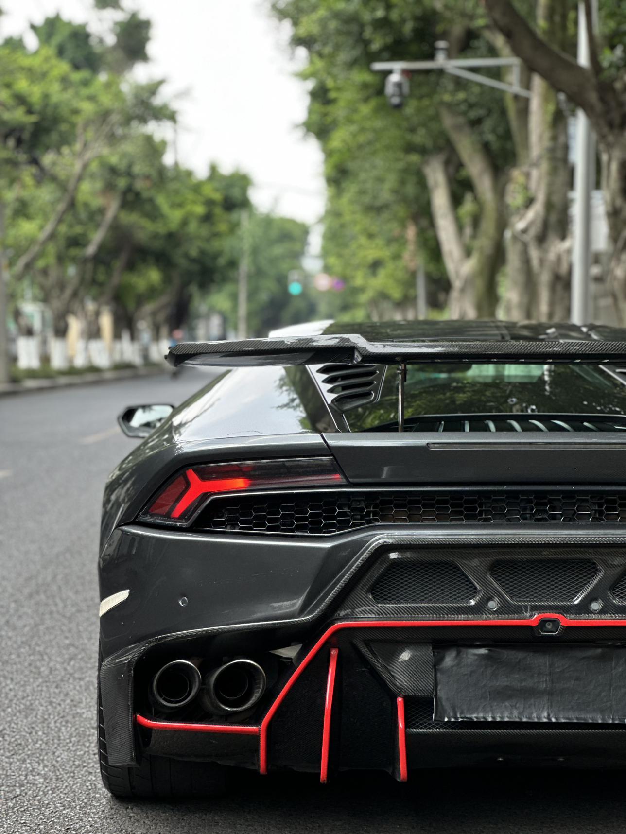 Lamborghini Huracán 2014 thumb 10