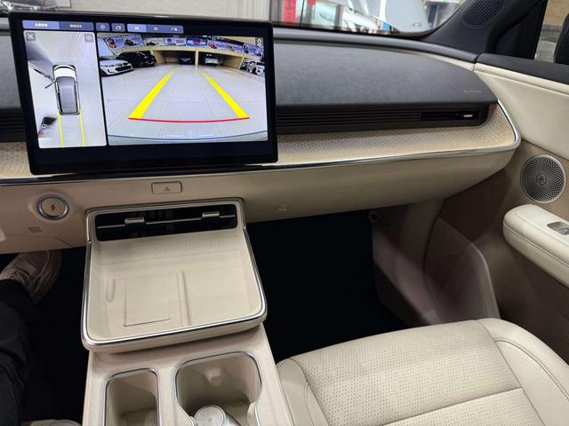 Toyota 3X 2025 thumb 7