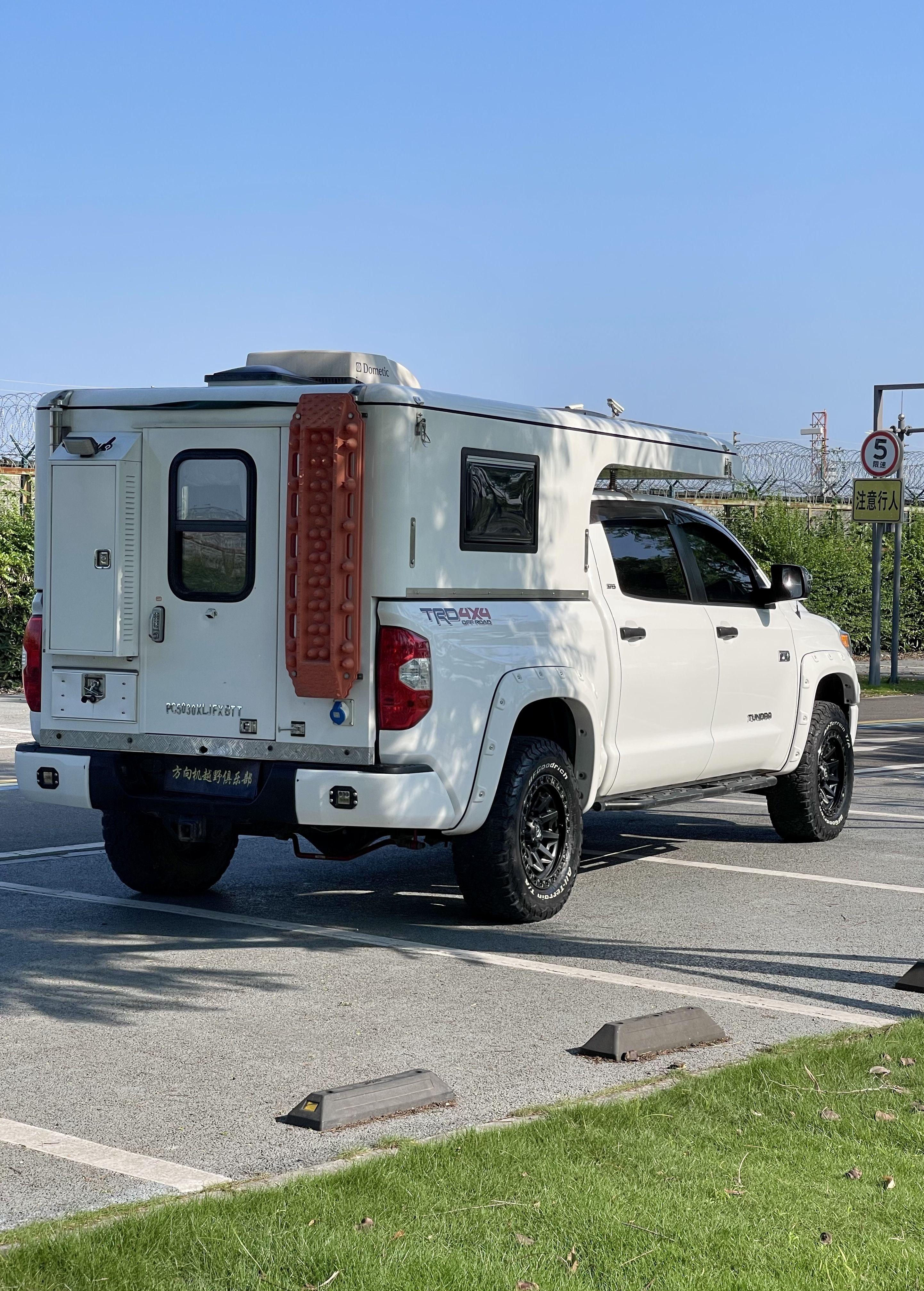 Toyota Fortuner 2014 thumb 4
