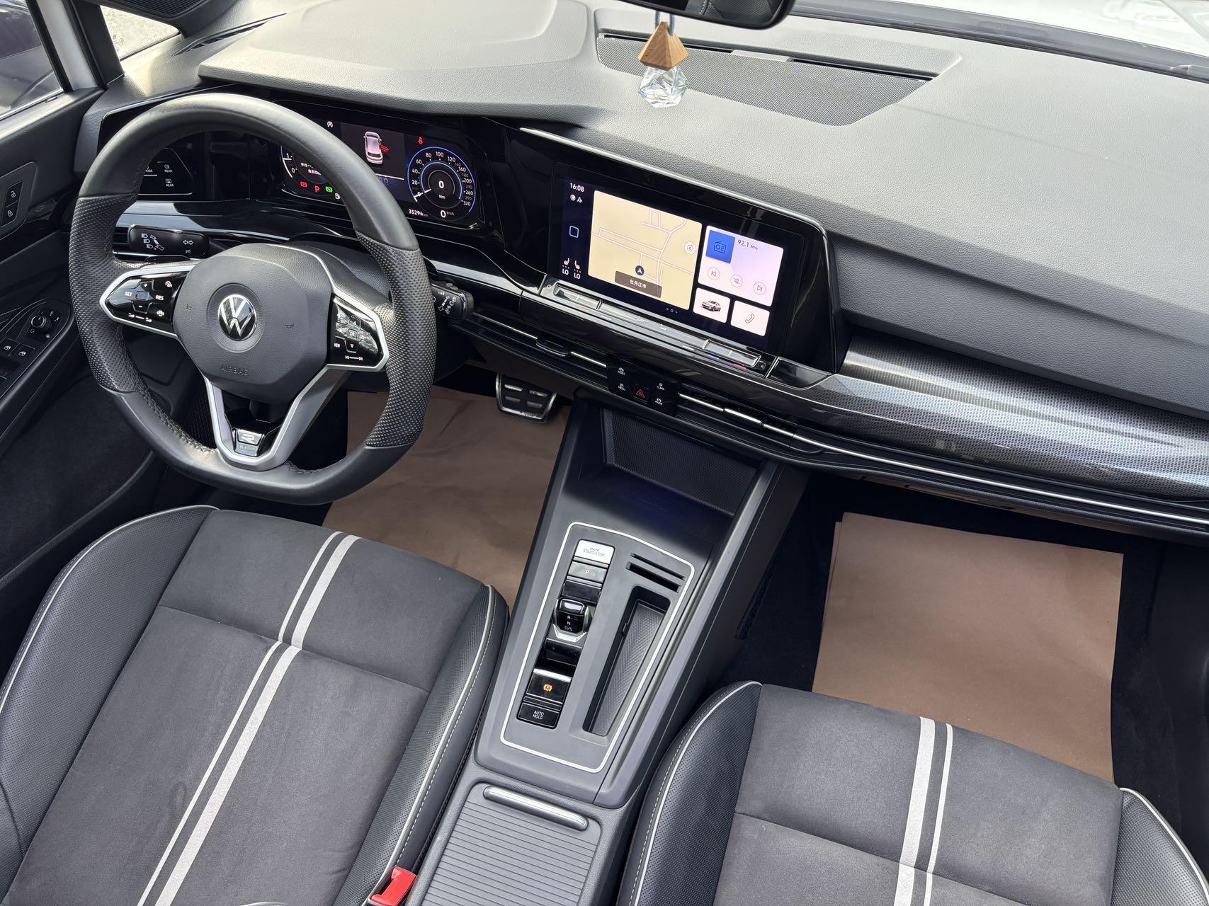 Volkswagen Golf Sportsvan 2023 thumb 9