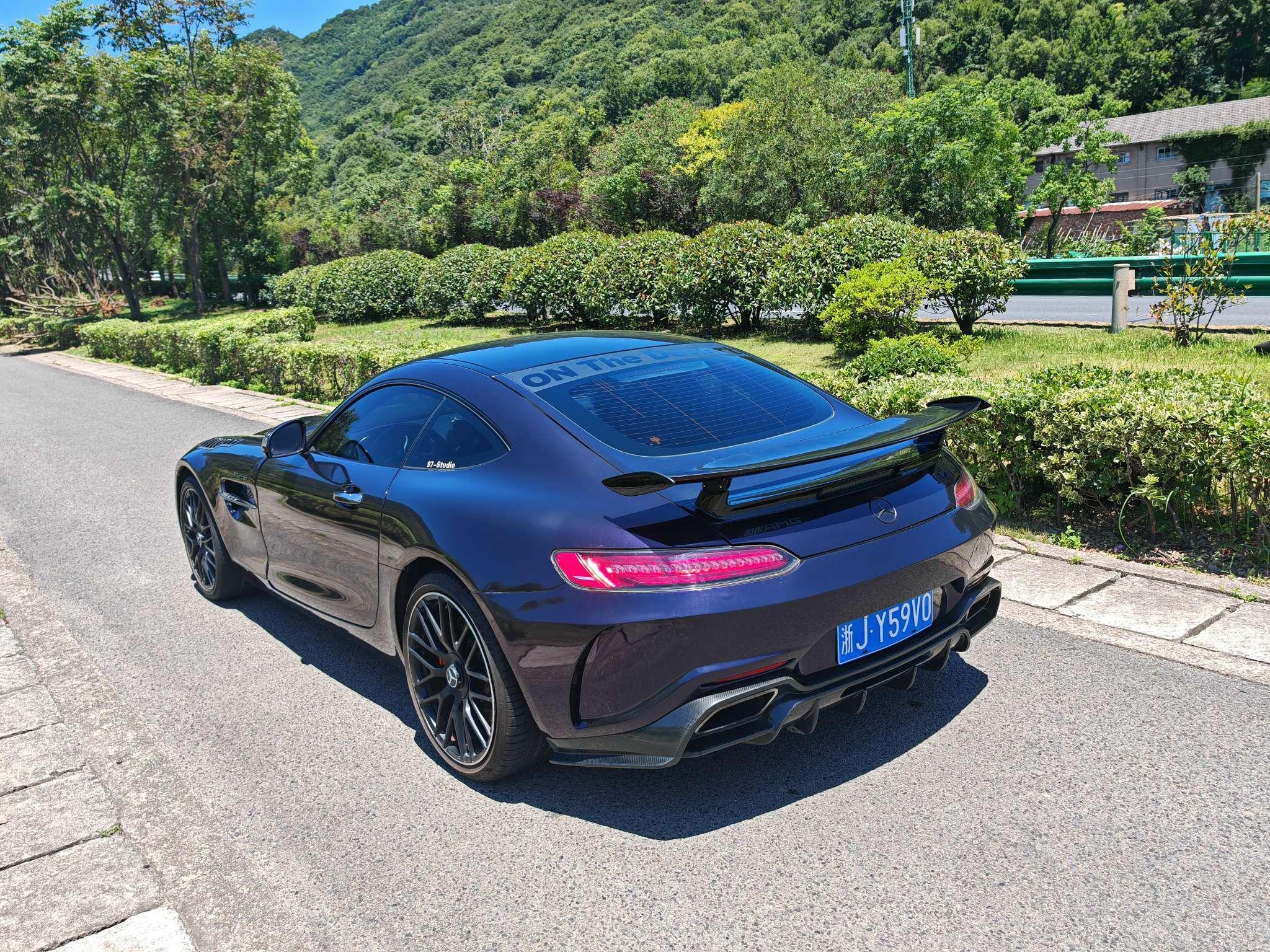Mercedes-Benz AMG GT 2016 thumb 3