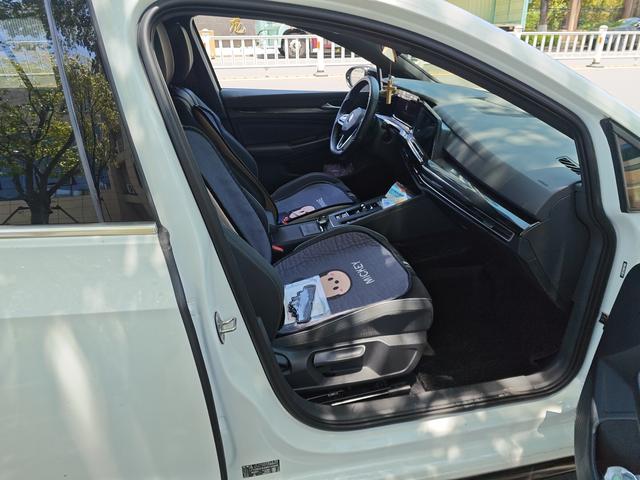 Volkswagen Golf Sportsvan 2021 thumb 6