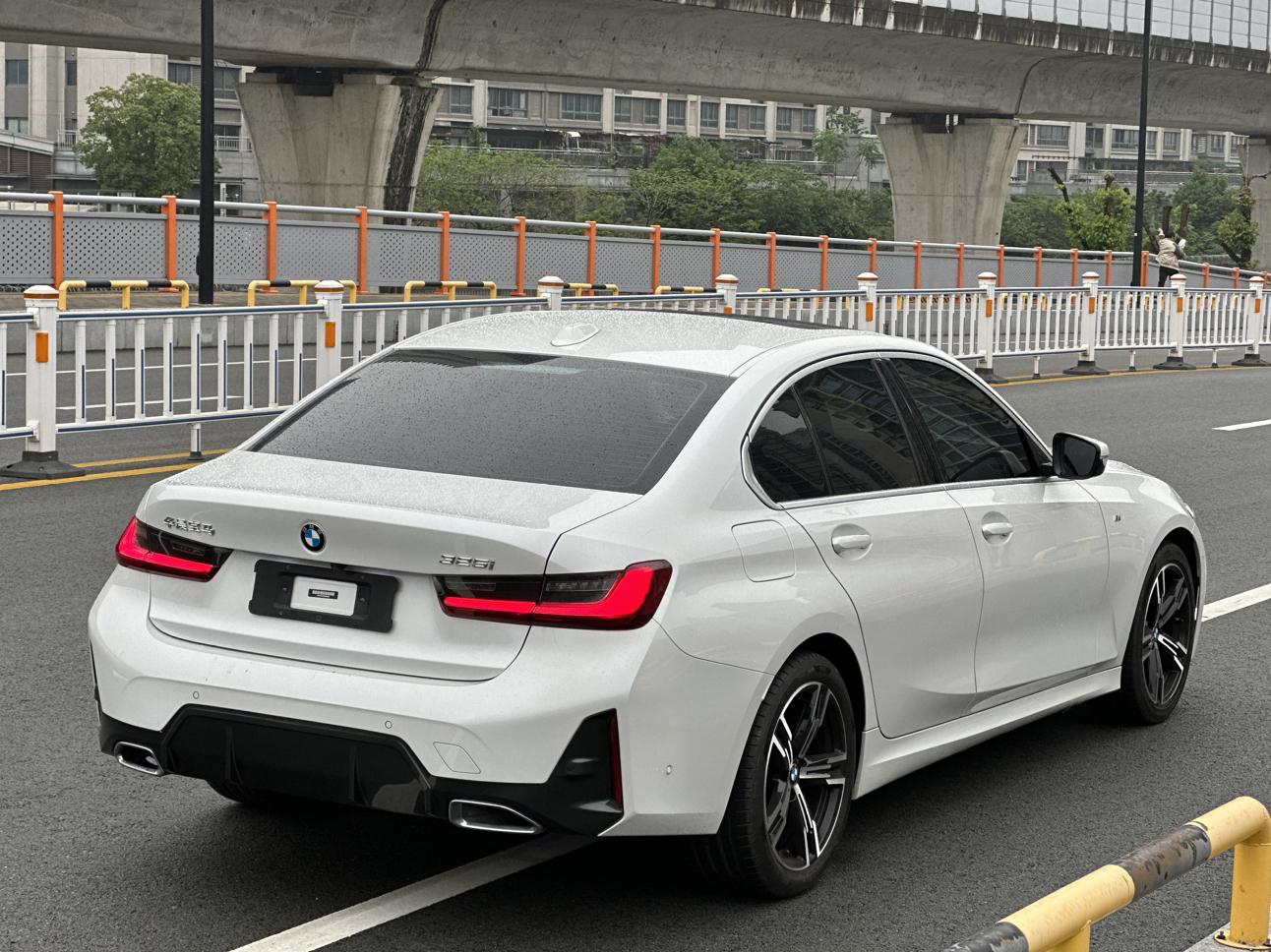 BMW 3 серии 2023 thumb 5