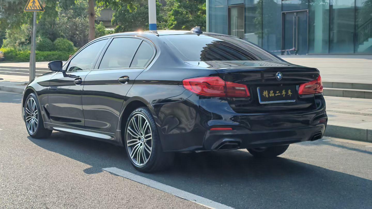 BMW 5 серии 2019 thumb 3