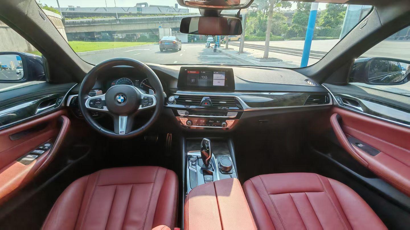 BMW 5 серии 2019 thumb 5