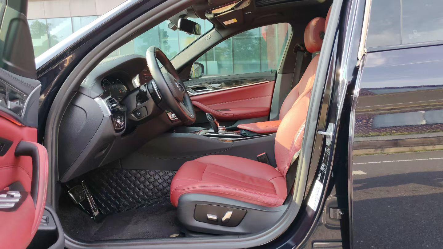 BMW 5 серии 2019 thumb 7