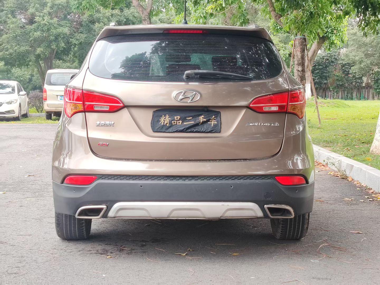 Hyundai Santa Fe 2013 thumb 3