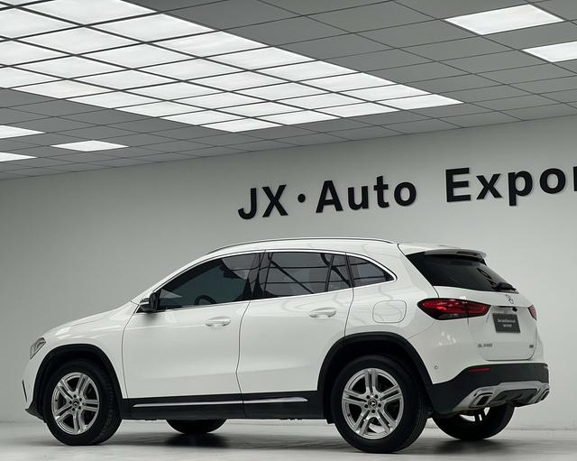 Mercedes-Benz GLA 2020 thumb 3