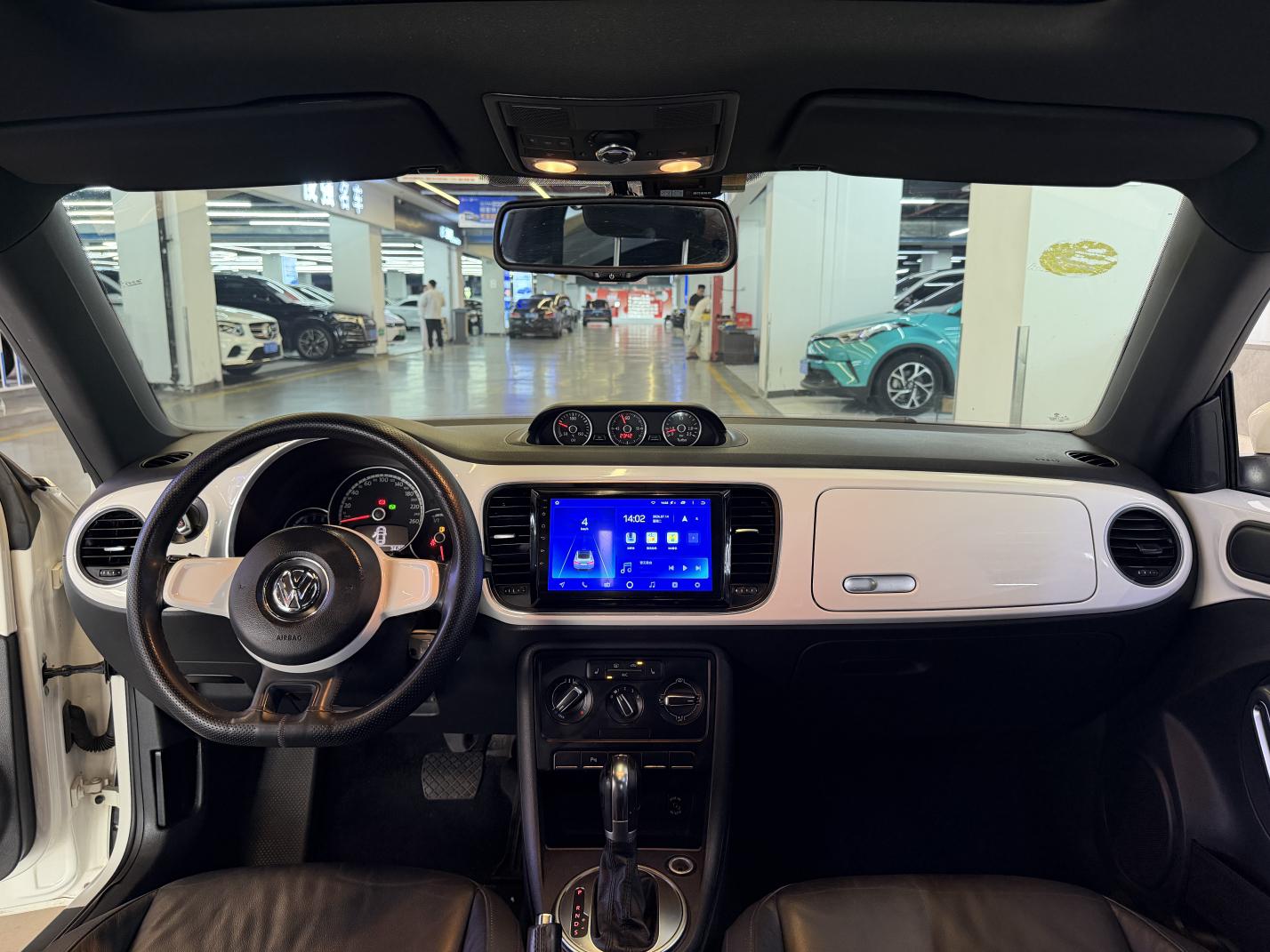 Volkswagen Beetle 2014 thumb 12