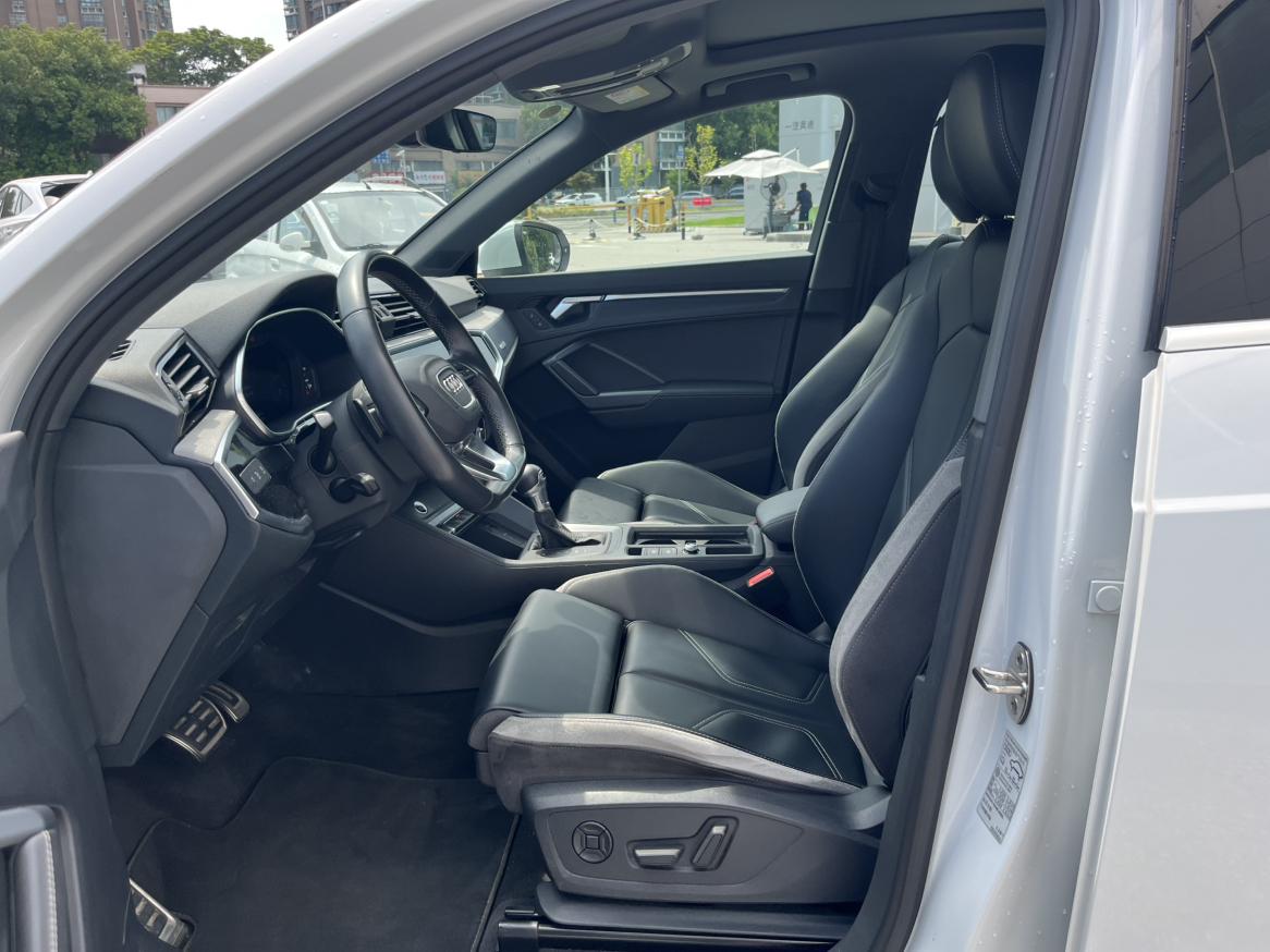 Audi Q3 2024 thumb 9