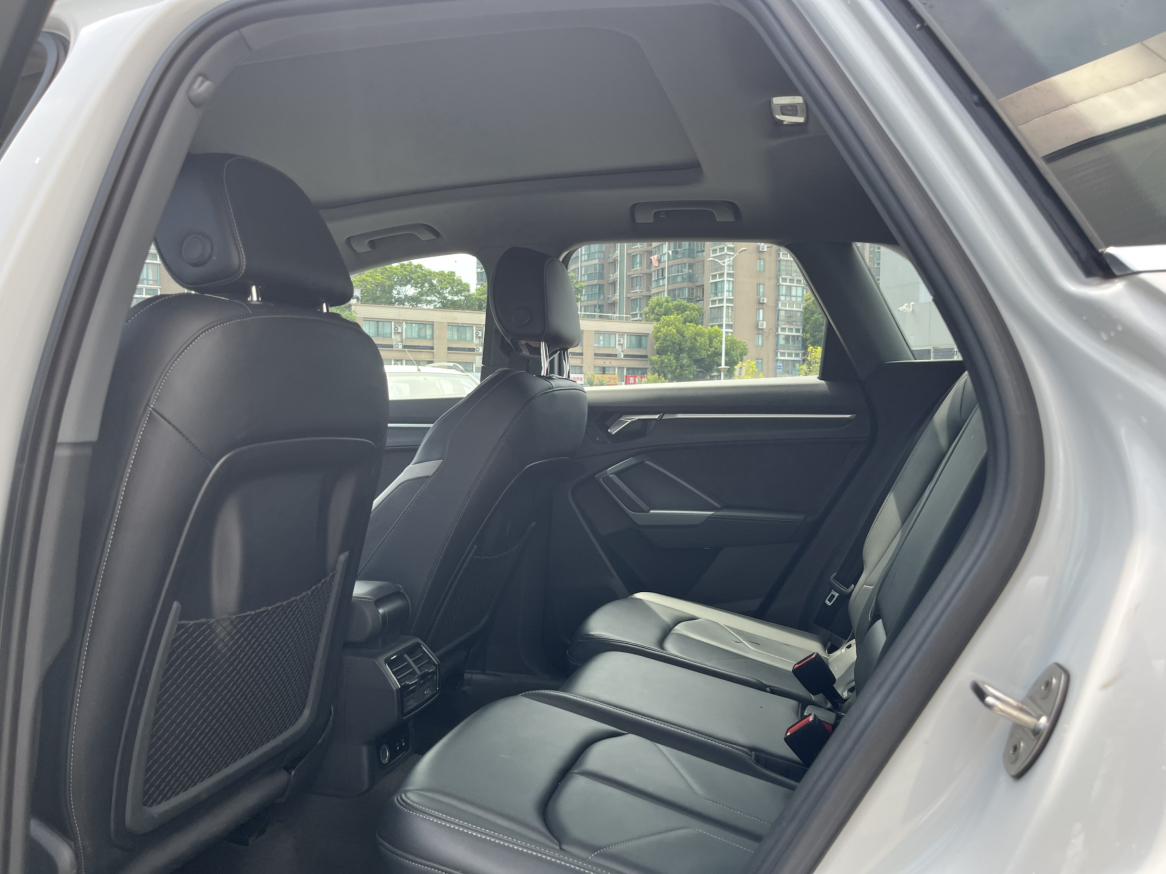 Audi Q3 2024 thumb 11