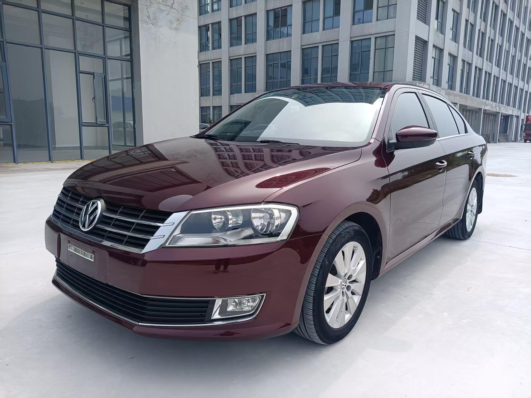 Volkswagen Lavida XR 2013 thumb 8