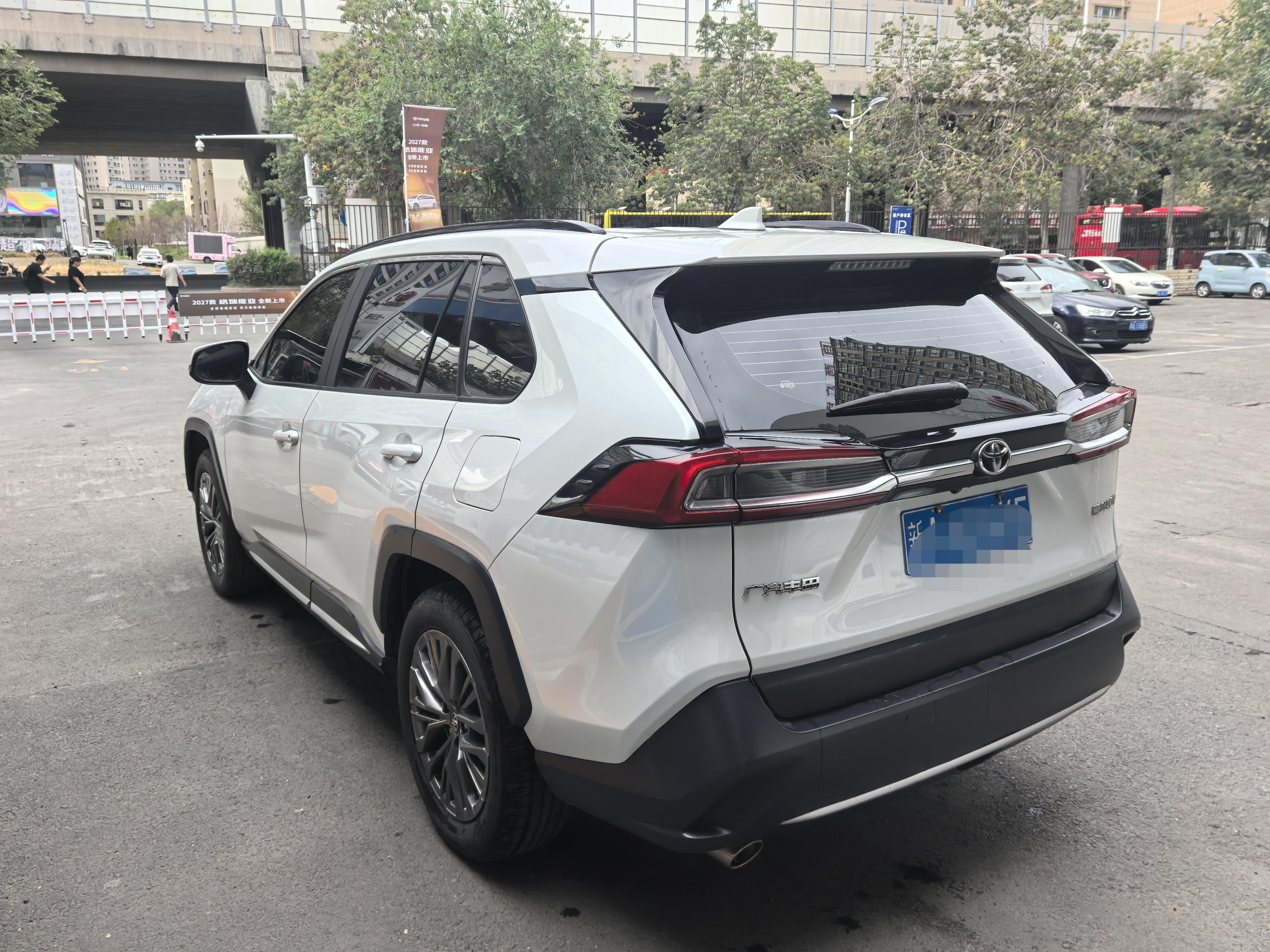 Toyota Wildlander 2023 thumb 2