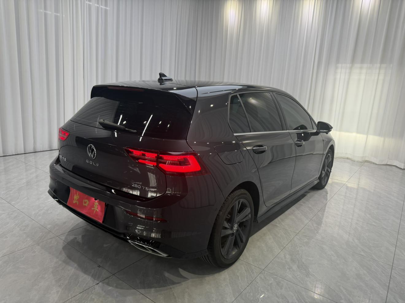 Volkswagen Golf Sportsvan 2023 thumb 4
