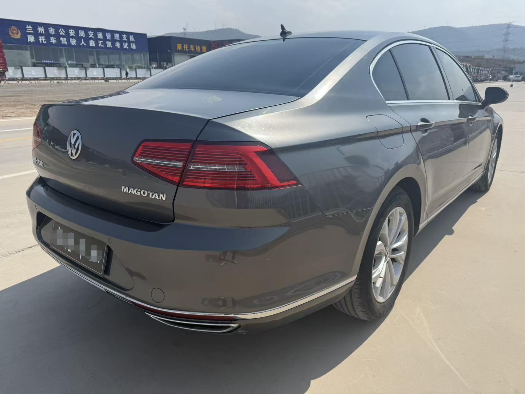 Volkswagen Magotan 2017 thumb 4