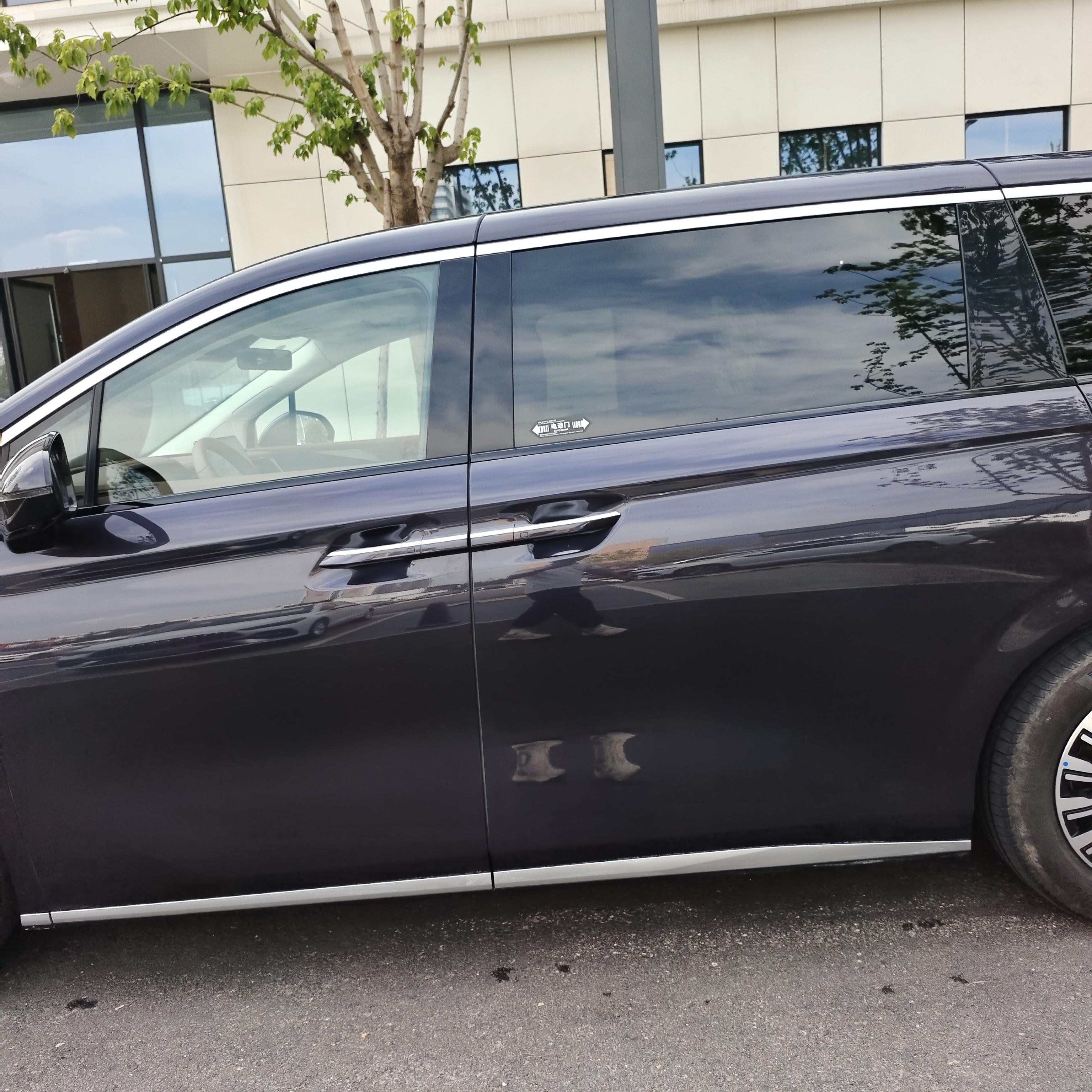 BYD Xia (M9) 2025 thumb 8