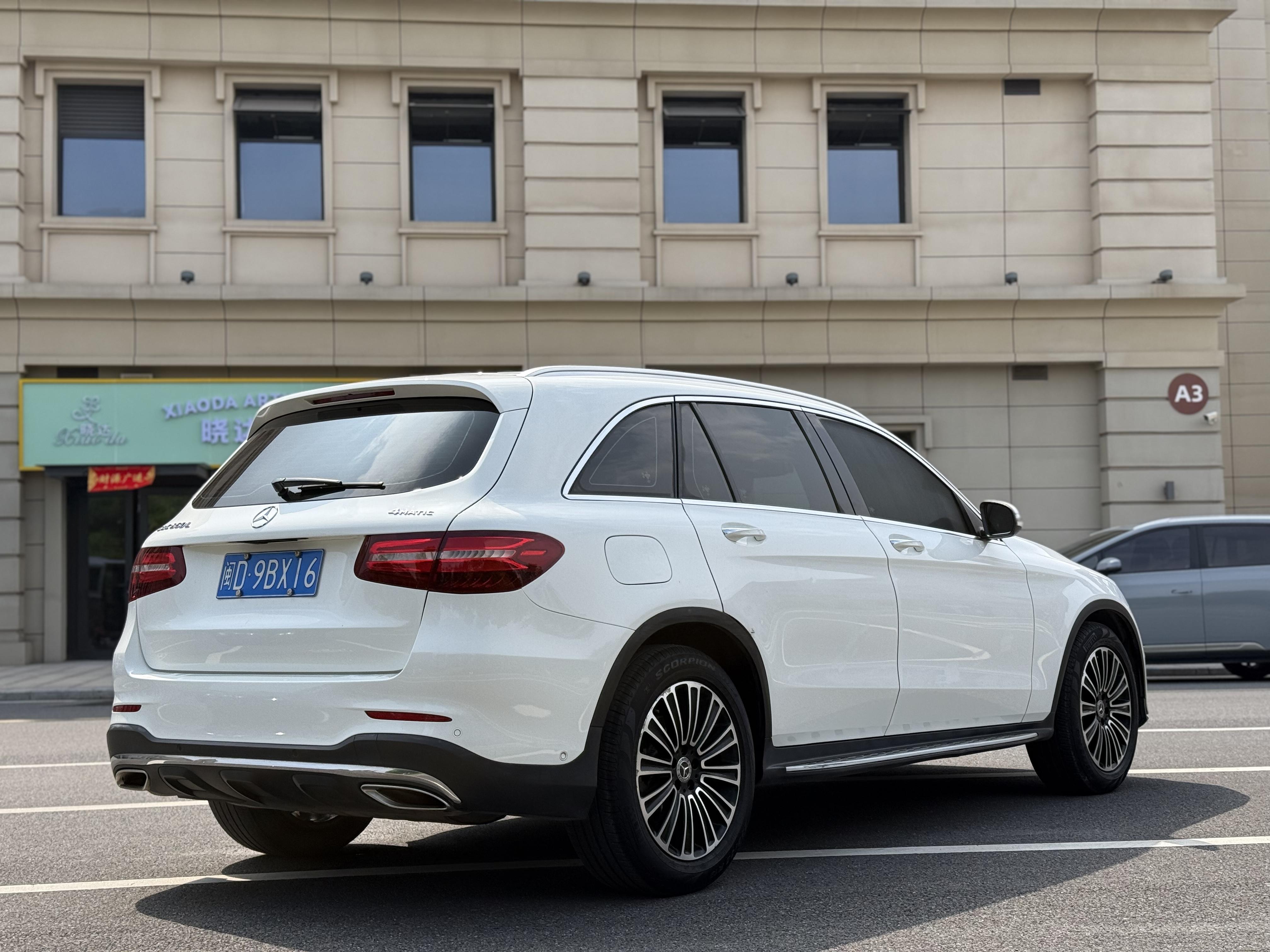Mercedes-Benz GLC 2019 thumb 4