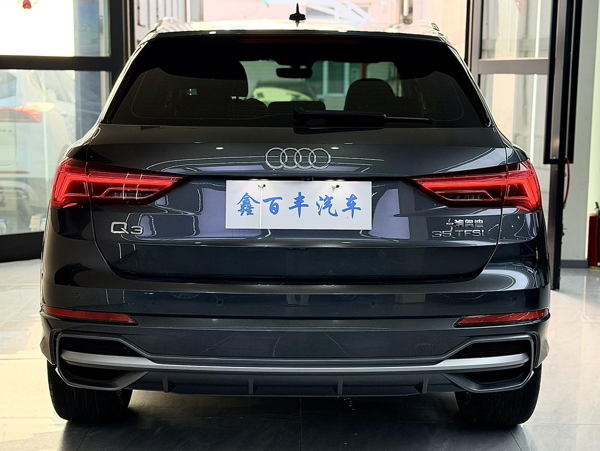 Audi Q3 2023 thumb 3