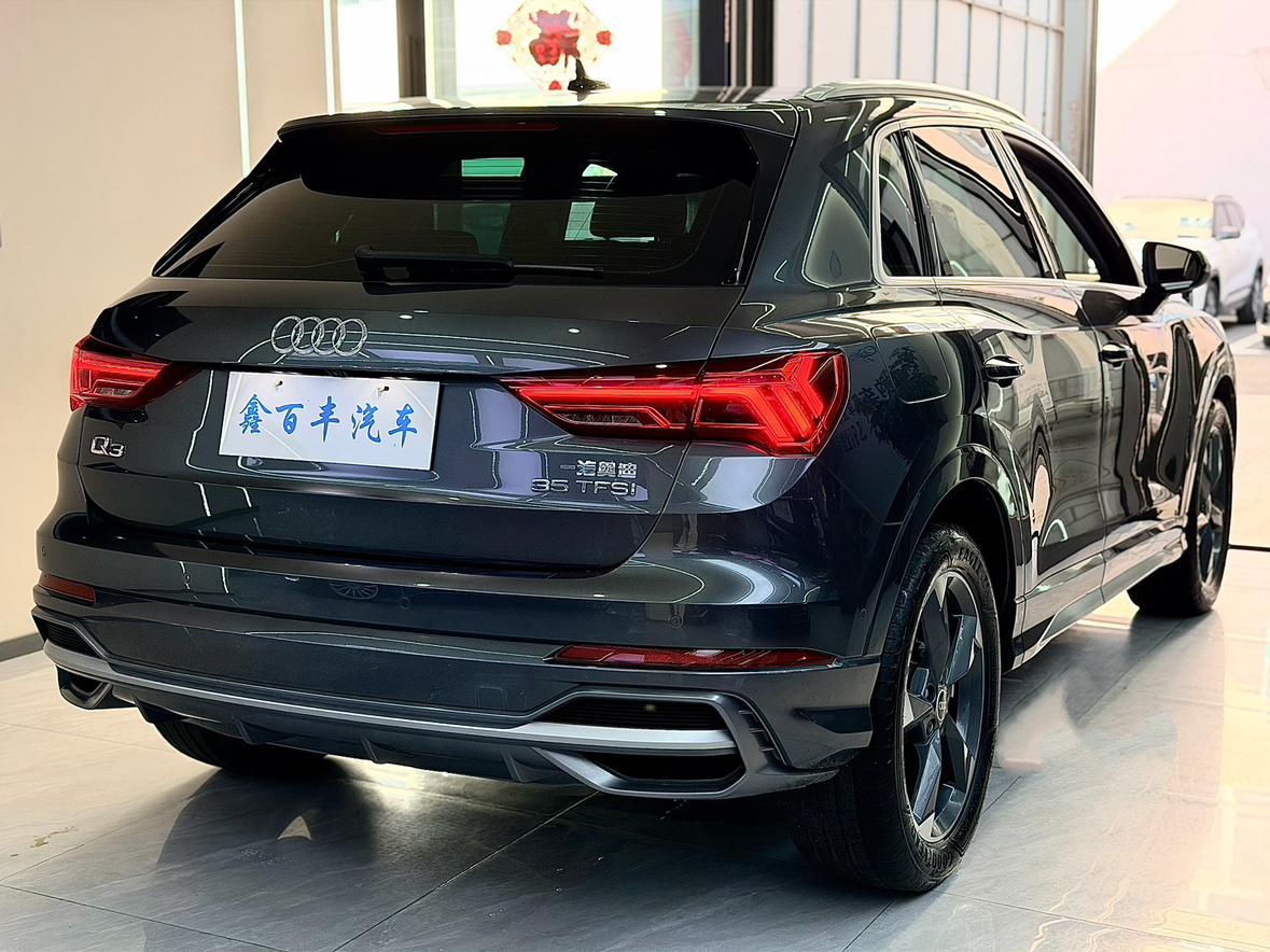 Audi Q3 2023 thumb 4