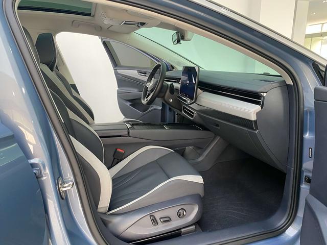 Volkswagen ID.7 2024 thumb 8