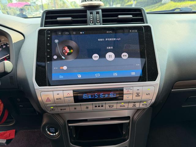 Toyota Land Cruiser Prado 2019 thumb 5