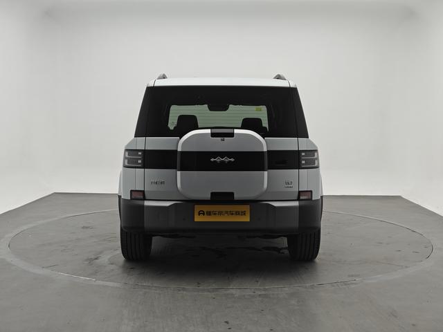BYD Fangchengbao 7 PHEV 2025 thumb 4