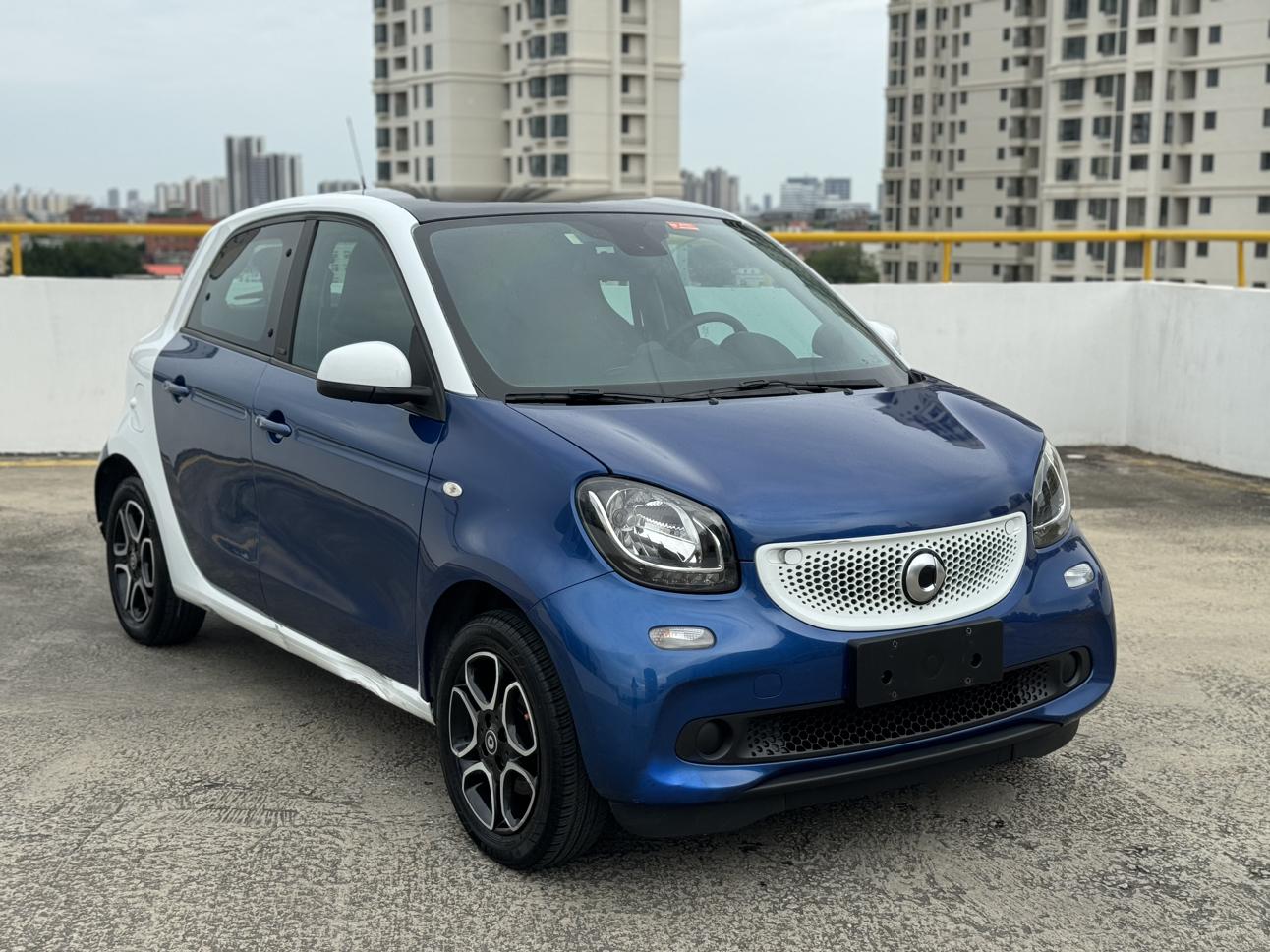 Smart Forfour 2018 thumb 10