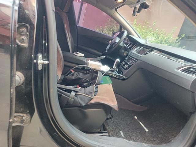 Peugeot 508 2015 thumb 6