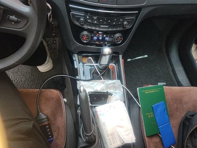 Peugeot 508 2015 thumb 12